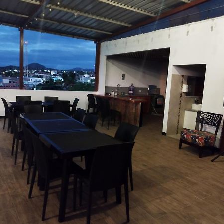 Casa D'Lucas Apartment Puerto Baquerizo Moreno Exterior photo